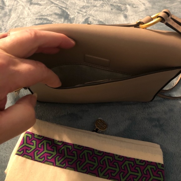 Tory Burch Miller metal crossbody bag - Picture 9 of 16